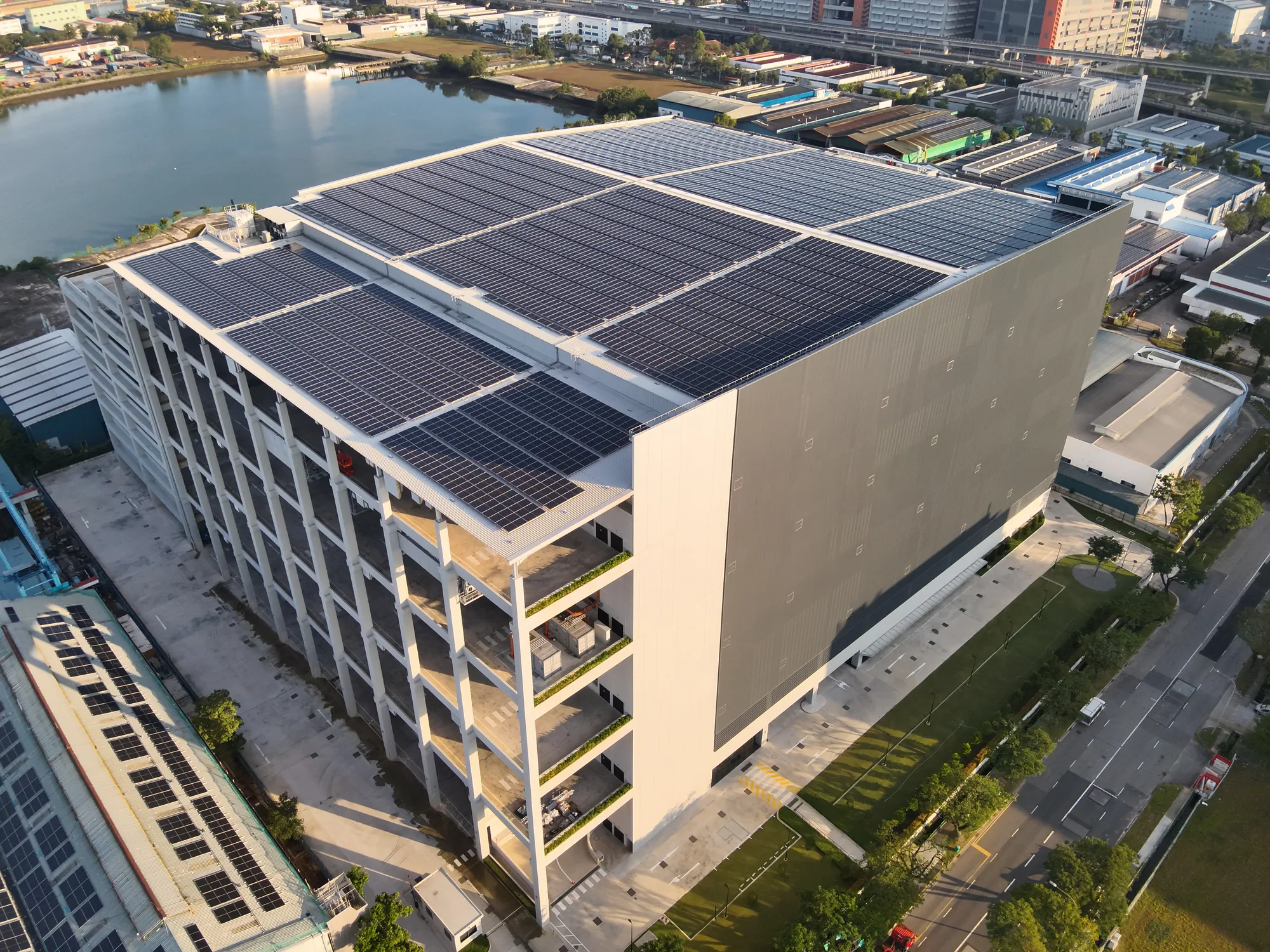 Boustead 36 Tuas Road, photo 1