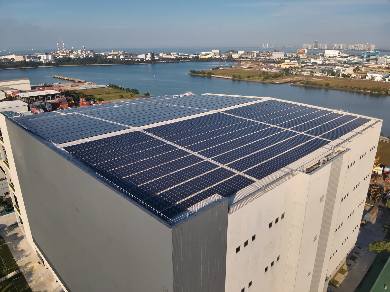 6 HDB towns under SolarNova 6 and 8